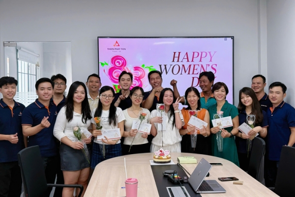 Thiên Phát Tiến tổ chức chúc mừng Ngày Quốc tế Phụ nữ 8/3 cho chị em trong công ty