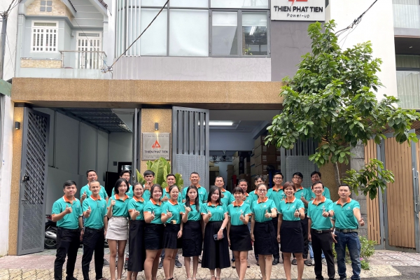 NHÂN VIÊN KỸ THUẬT 